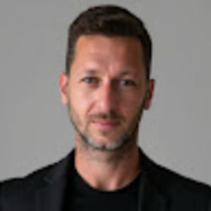 Meet your Posher, Max